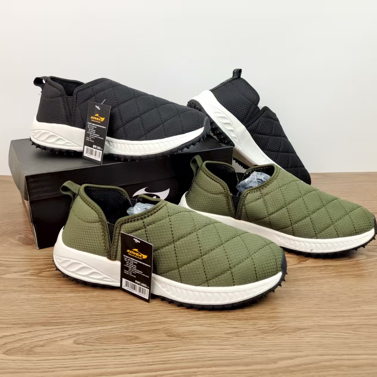 外贸原单男女套脚一脚蹬加绒保暖秋冬款轻便舒适棉鞋耐磨男女鞋