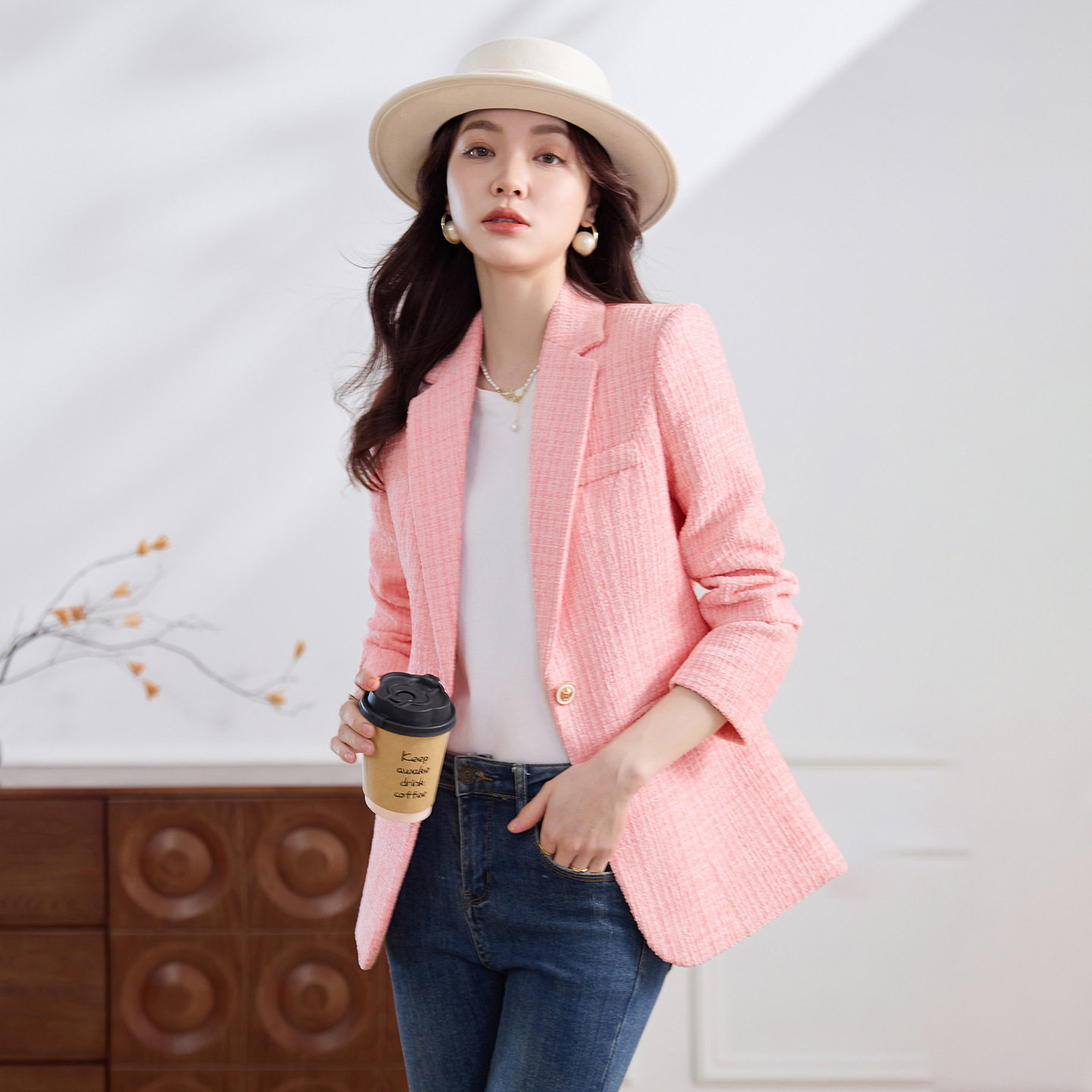 粉色西装外套女2026新款春季气质小个子通勤高级感休闲超好看西服