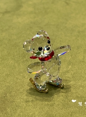 代购SWAROVSKI施华洛世奇 Kris小熊130周年纪念款水晶摆件5701787