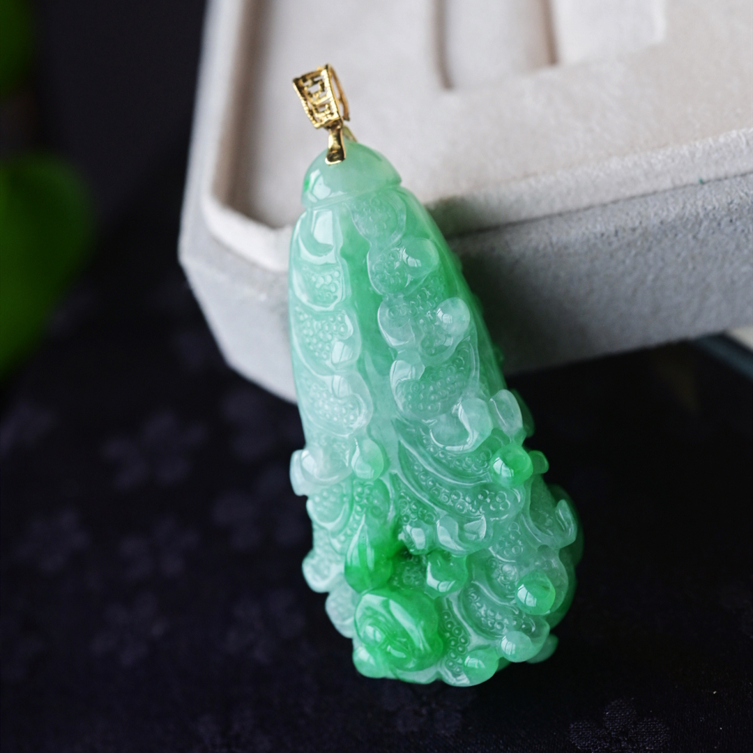 一斤钻戒天然缅甸A货翡翠18K金