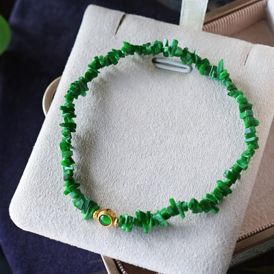一斤钻戒 天然缅甸A货翡翠手链 满色辣阳绿翡翠随型珠链 18k金