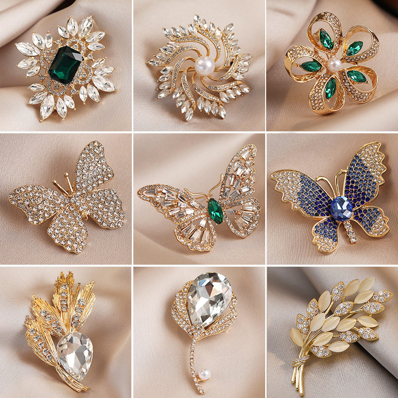 金属蝴蝶胸针高级感轻奢小众配饰时尚复古胸花衣服别针防走光饰品