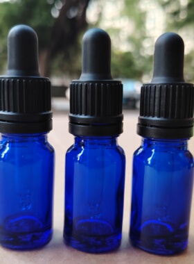 10ML丁氰胶头玻璃滴管瓶蓝色精油瓶香精瓶10ML玻璃滴管瓶分装瓶