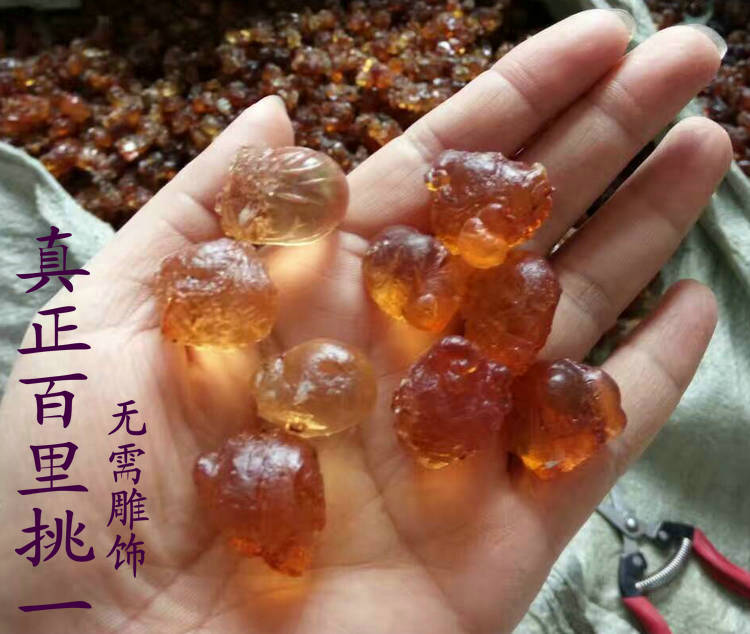 颗粒天然野生食用桃胶杂质