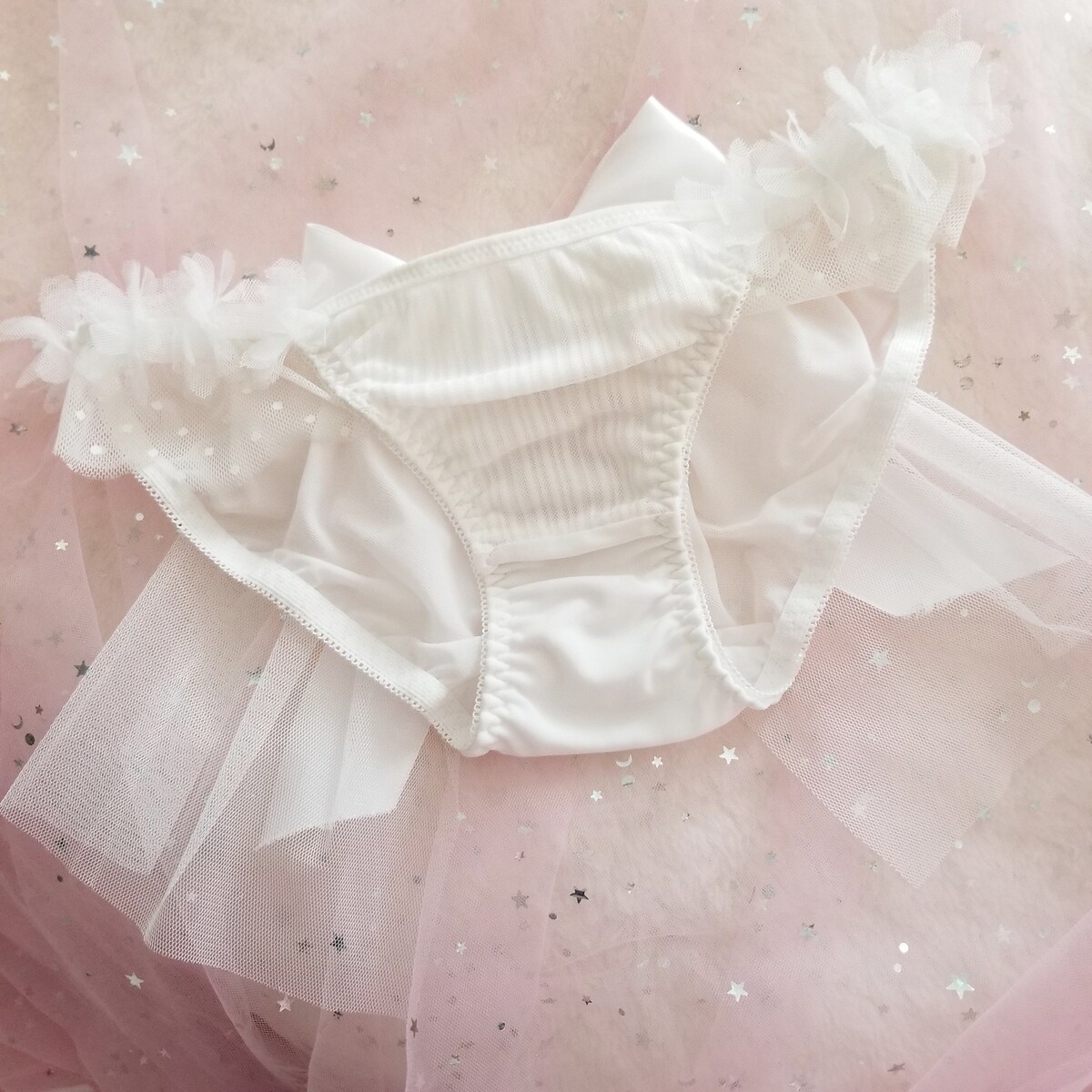 Dream flower marriage~bride Confidential Pure girl student Wireless comfortable White girl The legs A collar for a horsein the Lingerie/Men's underwear/Tracksuit , Briefs  category - from Buy2taobao.com to provide professional Taobao agent buy service