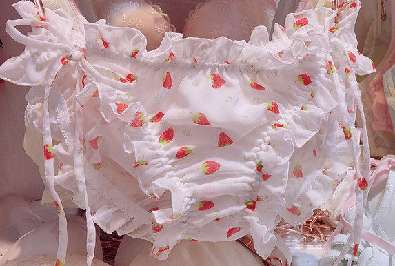 Take it Small strawberries customized Frenum strawberry printing triangle A decisive victory girl lady Underwearin the Lingerie/Men's underwear/Tracksuit , Briefs  category - from Buy2taobao.com to provide professional Taobao agent buy service