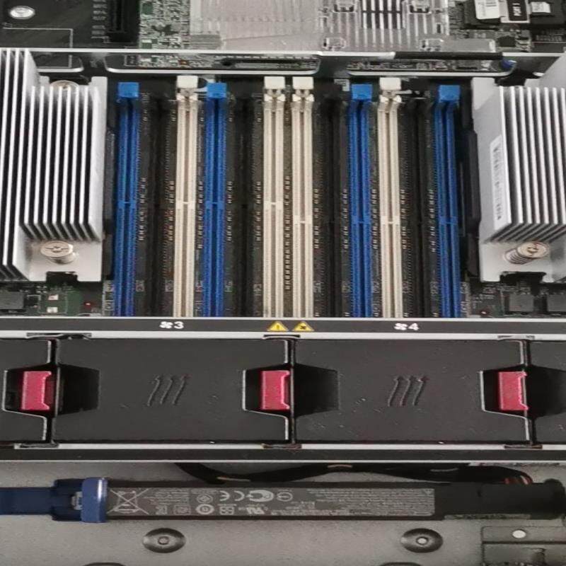 HP惠普DL380g9 25寸8盘准系统 500W单电