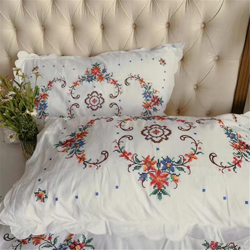 十字绣960D枕套50×75cm（一对）白色棉质绣花法式复古宫廷风A212