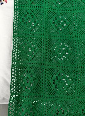 E113绿色桌旗35*200cm