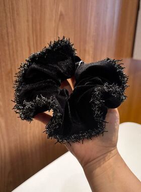 高级感精致时尚百搭丝绒款大气发饰大肠圈发绳发饰979300