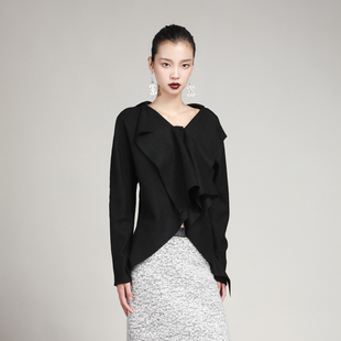 显瘦V领羊毛呢外套上衣 小众设计感暗黑风修身 MIAHAN2025冬季 新款