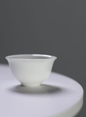 功夫茶白玉茶杯家用单个圆形中式纯色薄小号30cc反口不烫手小茶杯