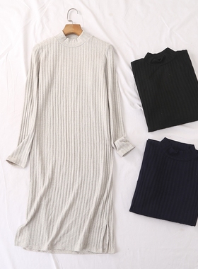 日单秋冬新款简约优雅百搭罗纹中领长袖竖坑条针织打底裙女23780