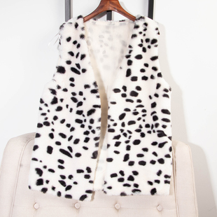 日单品牌秋冬新款 印花法兰绒保暖马甲29988 甜美慵懒洋气V领奶牛款