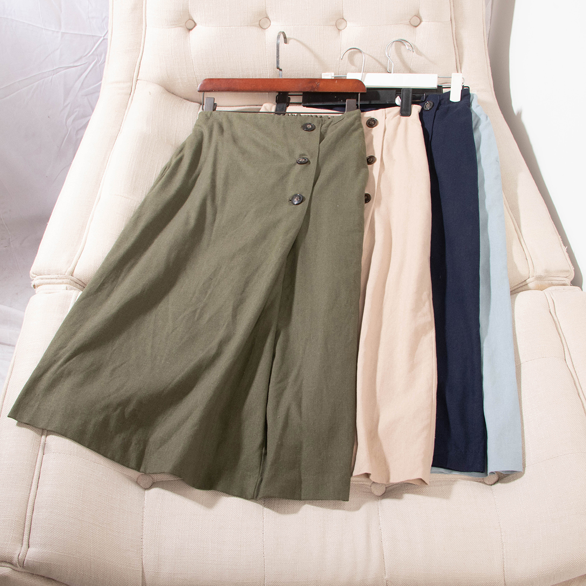 文艺半松紧腰纽扣厚实棉纱半身裙