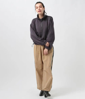 时尚松紧腰侧边条纹工装裤