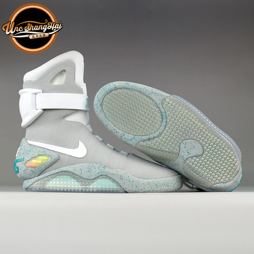 北卡NikeAirMag回到未来