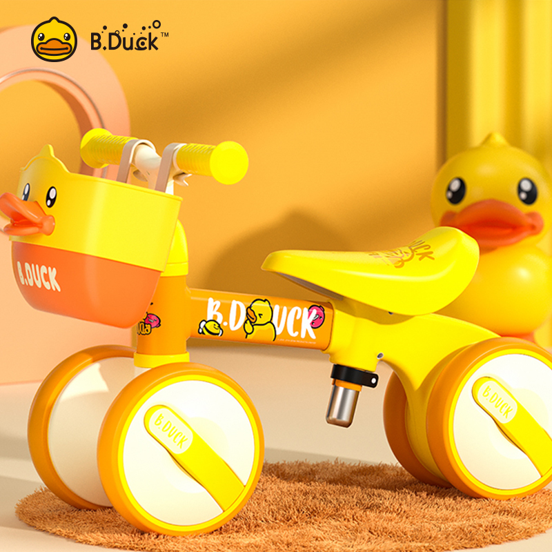 可调节儿童无脚踏四轮扭扭平衡车