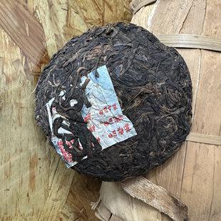 金碧坊2005年普洱生茶 中期老茶 100克饼10饼一提