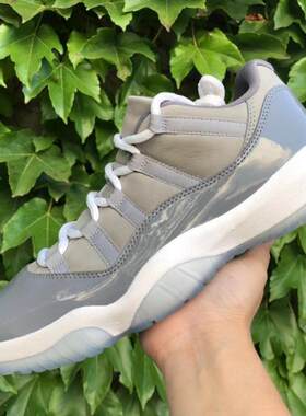 Jordan酷灰低帮篮球鞋