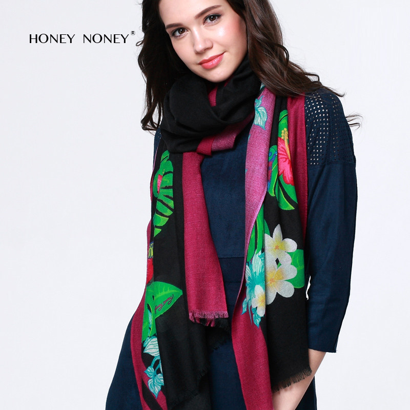 哈妮家秋冬女式80支数码喷绘印花保暖女士羊毛长款围巾披肩蜂鸟