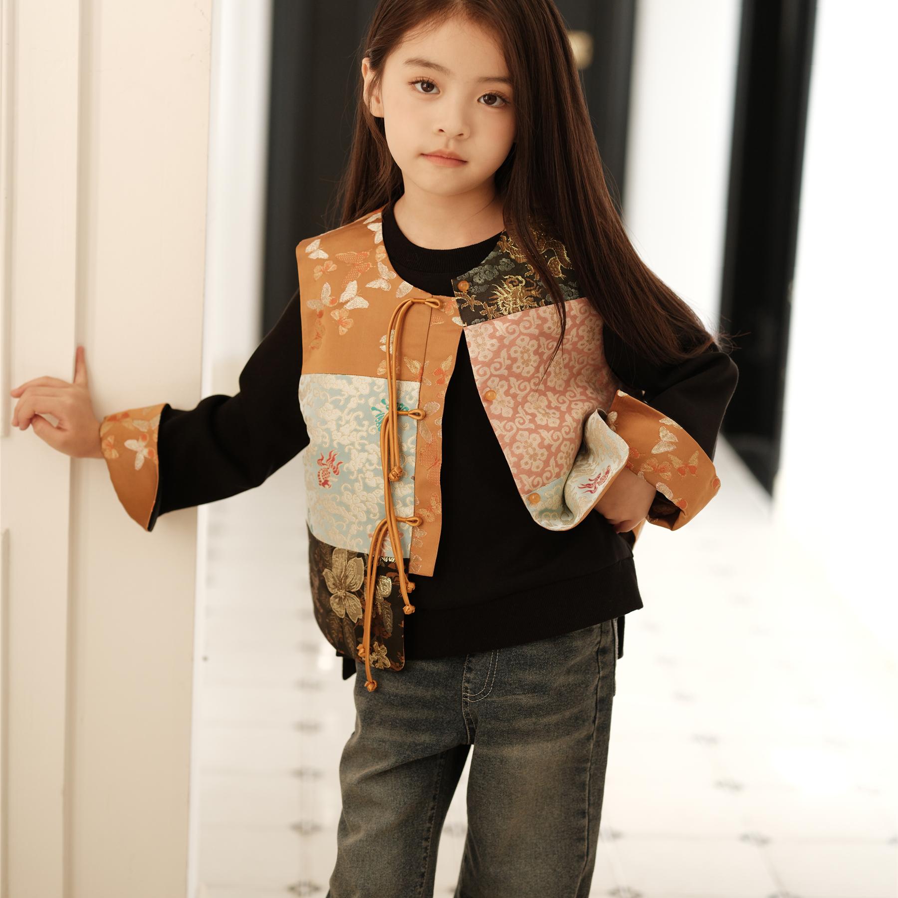 2.小鸡家原创年服五福临门个性改良气质中式马甲男女宝均可