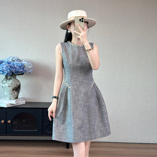 裙子质感高级感女装2026新款春季无袖外搭灰色特别漂亮掐腰连衣裙