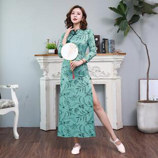 旗袍改良中国风民族舞演出服高开叉长袖 印花小立领舞蹈服