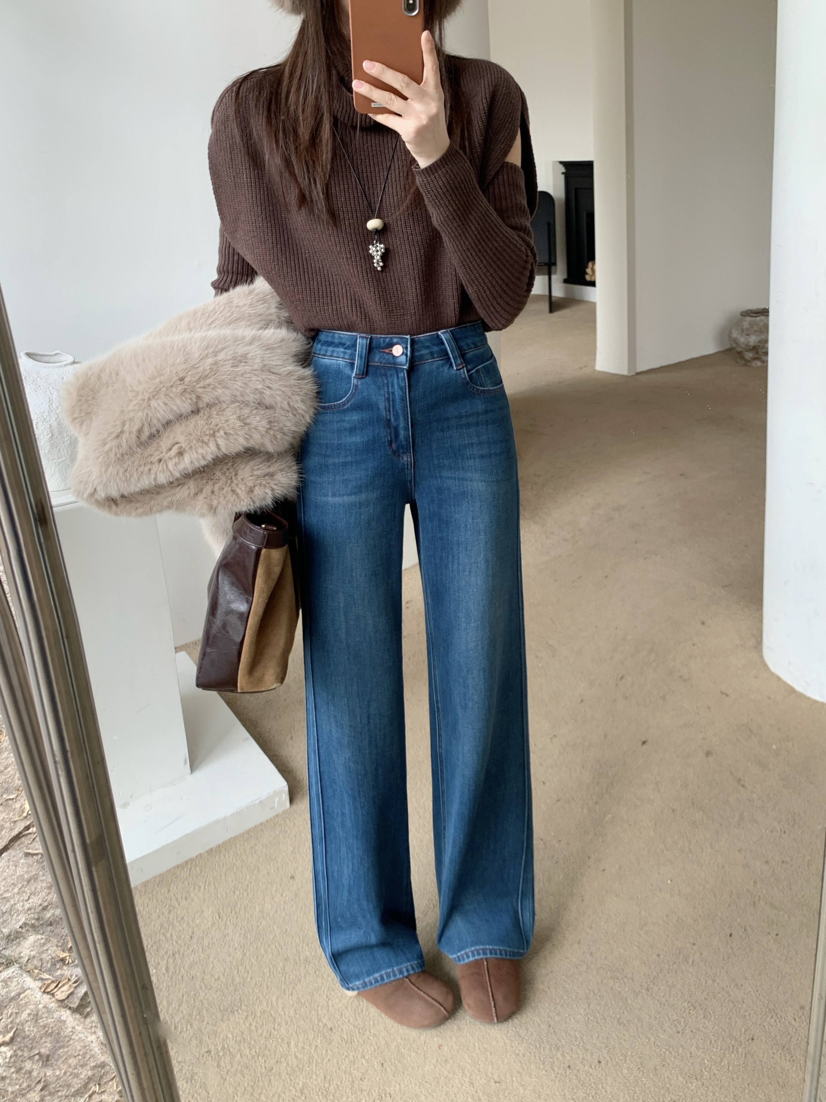 南油四面弹力植绒直筒牛仔裤女55160冬季新款显瘦显高阔腿拖地裤