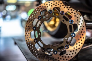 台湾FAR 改装SA全浮动刹车盘前后碟刹盘TMAX560 XMAX300 AK550