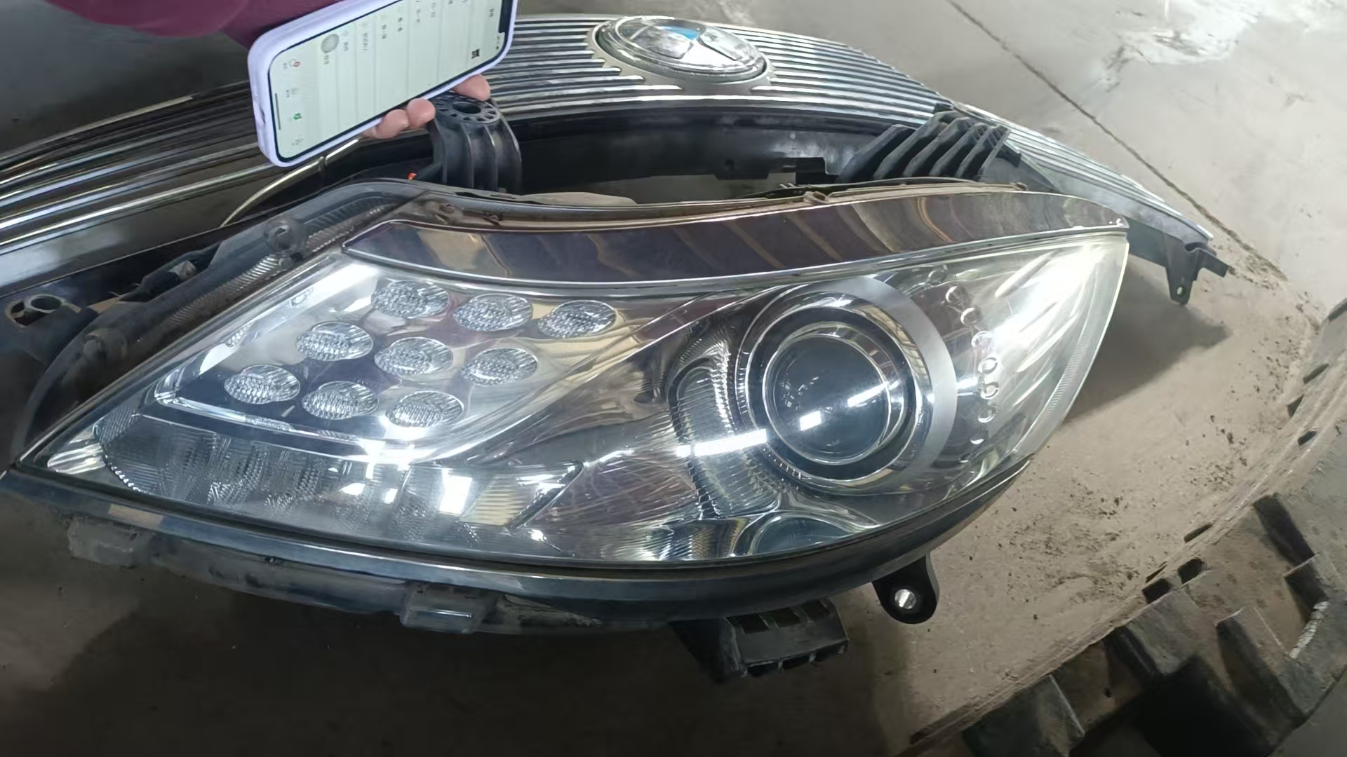海拉腾势原装LED大灯总成拆车