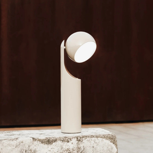 饰台灯充电款 Fine 阅读灯护眼装 Mono便携式 床头灯调光桌面 Lumens