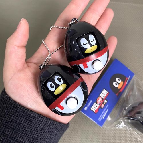 超可爱小企鹅变脸小挂件钥匙扣