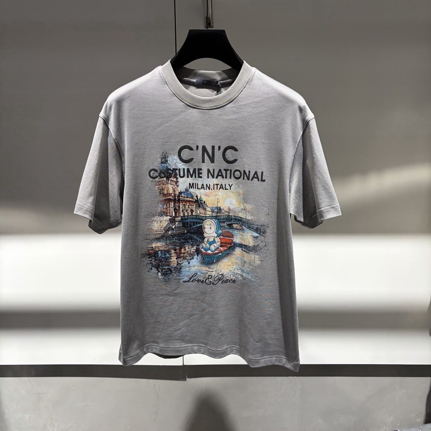 CNC男装 26春夏新款卡通人物小船logo字母印花男士短袖T恤 262007