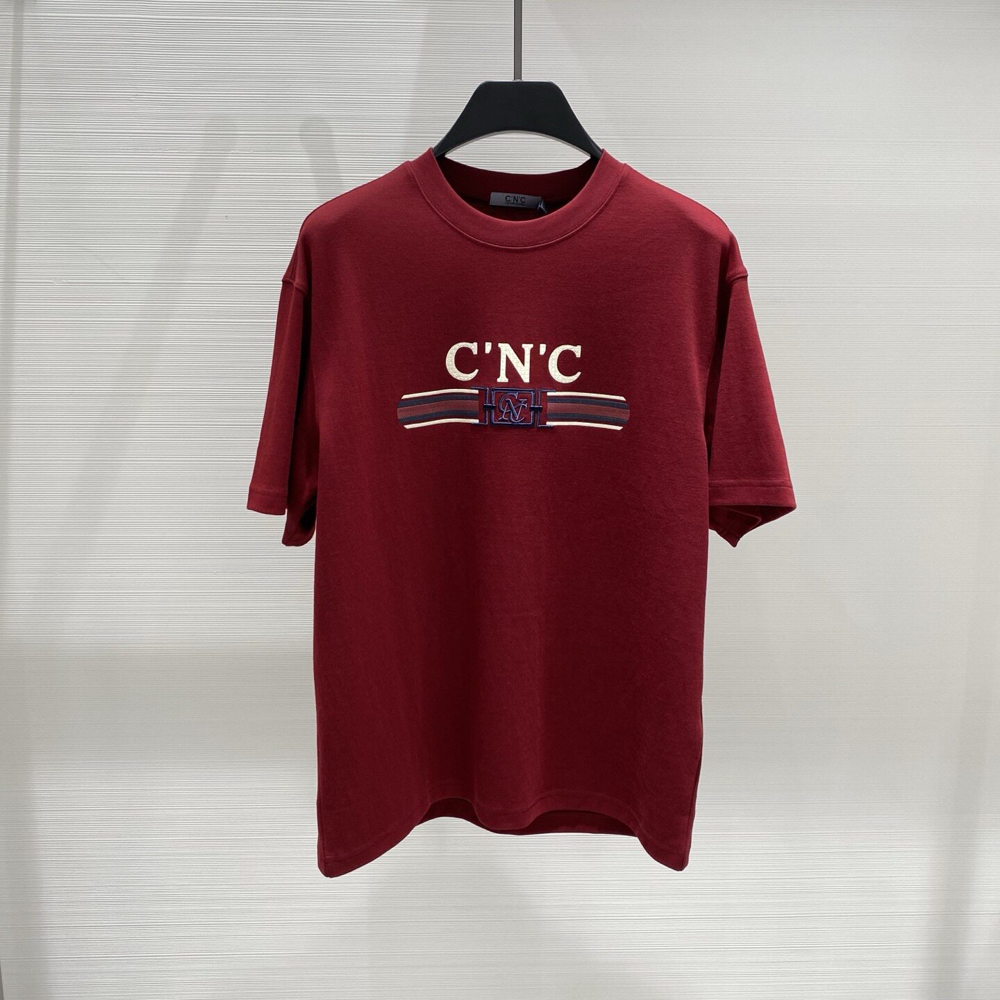CNC男装 26秋冬新款logo字母刺绣彩条印花男士圆领短袖T恤 362003