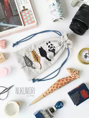Embroidered handmade DIY glasses bag material bag self-embroidered cat fabric hand account pen storage bag corset pocket pocket for boyfriend