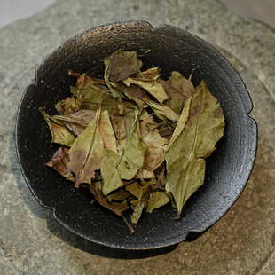 显然堂 福鼎白茶 炭焙2019老枞荒野大叶 300克/盒 甘甜枞木油感