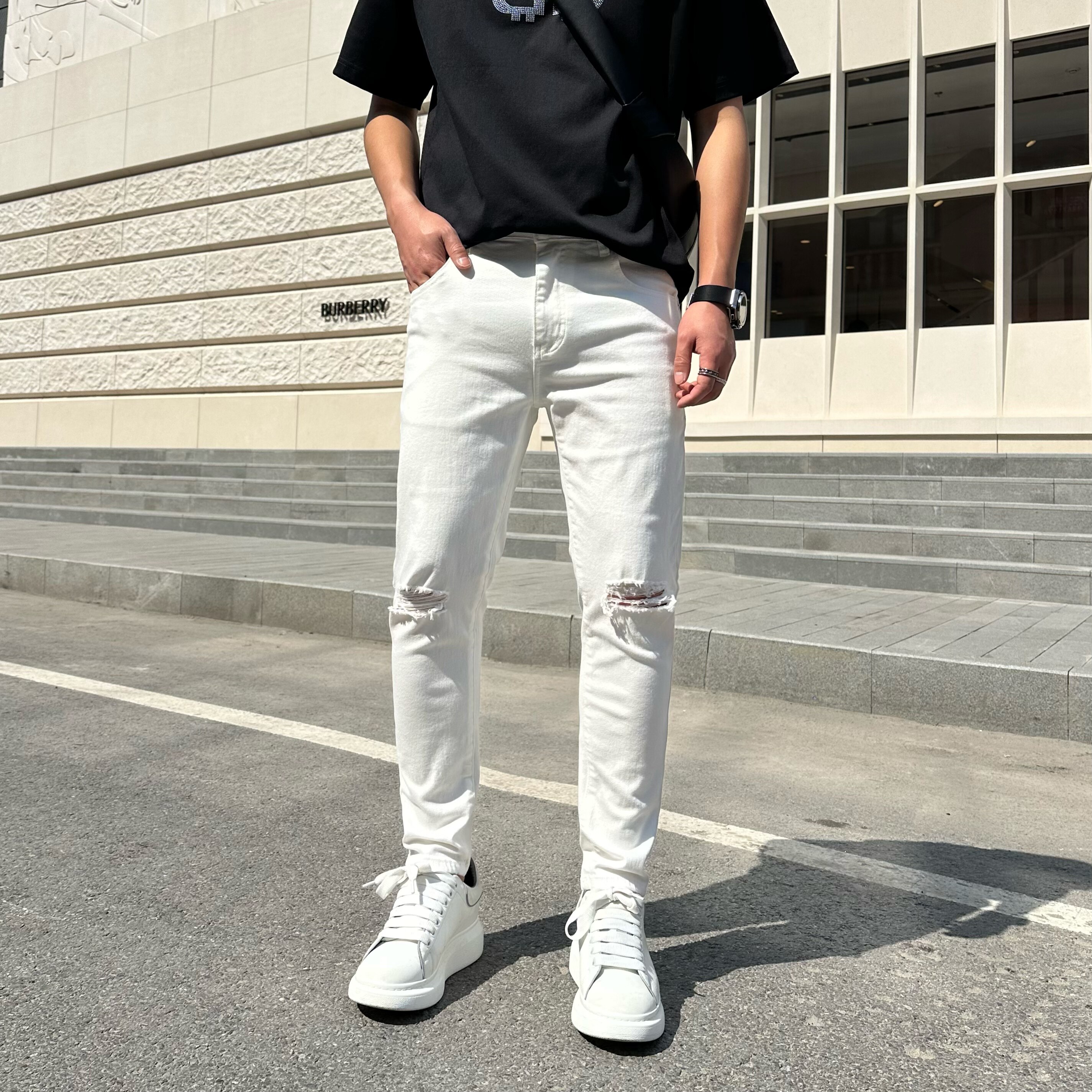 2025春夏新款破洞白色牛仔裤男修身小脚弹力乞丐九分裤子夏季薄款