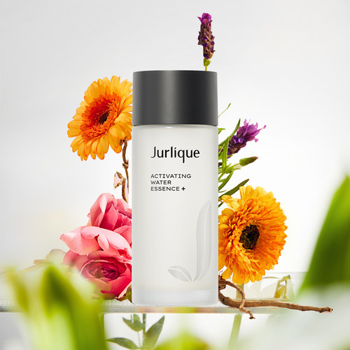 茱莉蔻元气精华水保湿