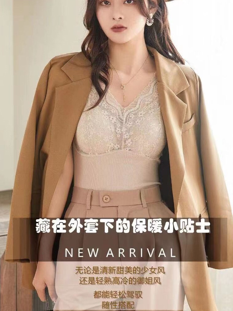 가슴 패드가 있는 여성용 레이스 플러스 벨벳 보온 조끼 섹시한 V넥 밑단 셔츠 브라가 필요 없는 슬림핏 바디수트