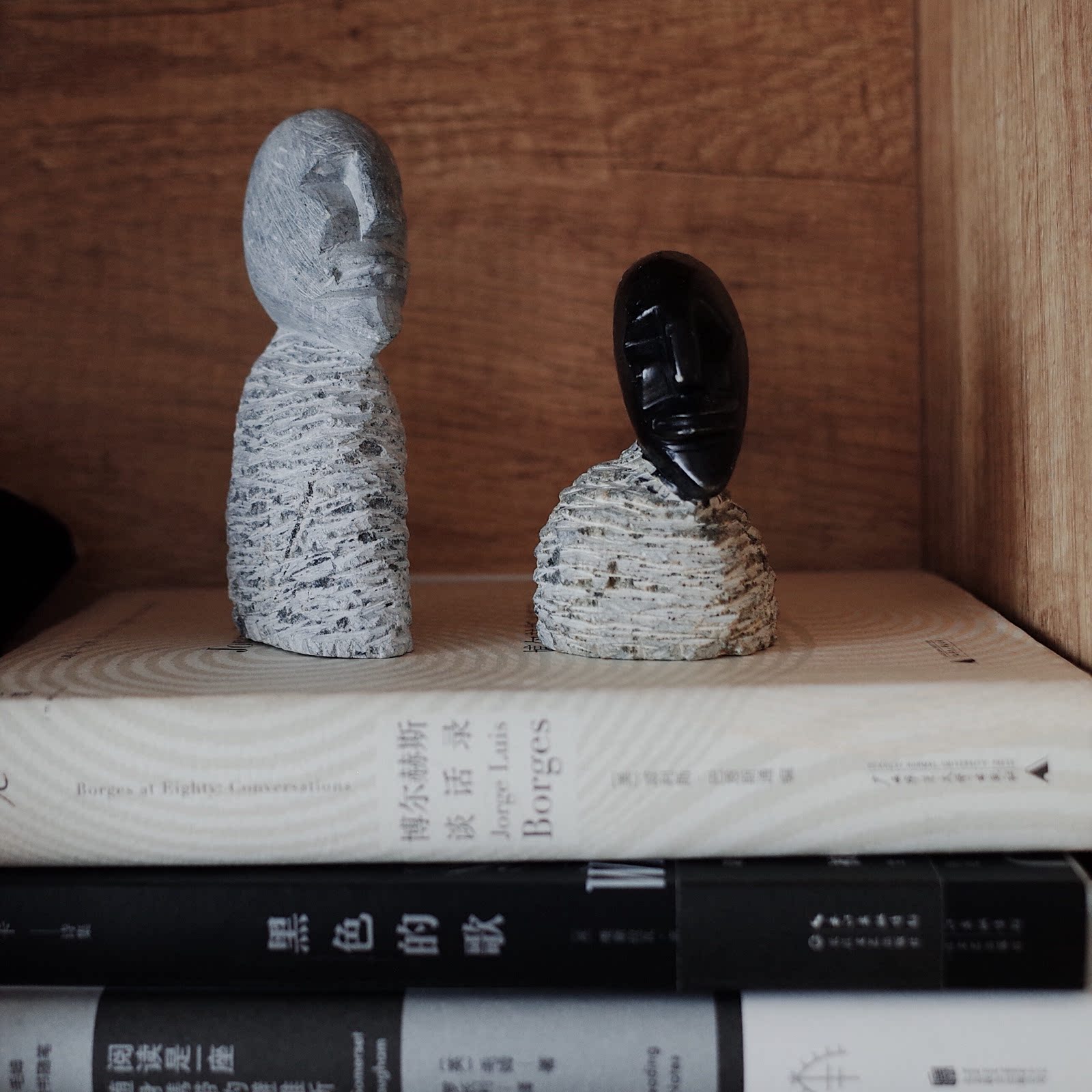 (已售罄)印度旅行带回孤品没有表情的人手工雕刻人脸石头摆件