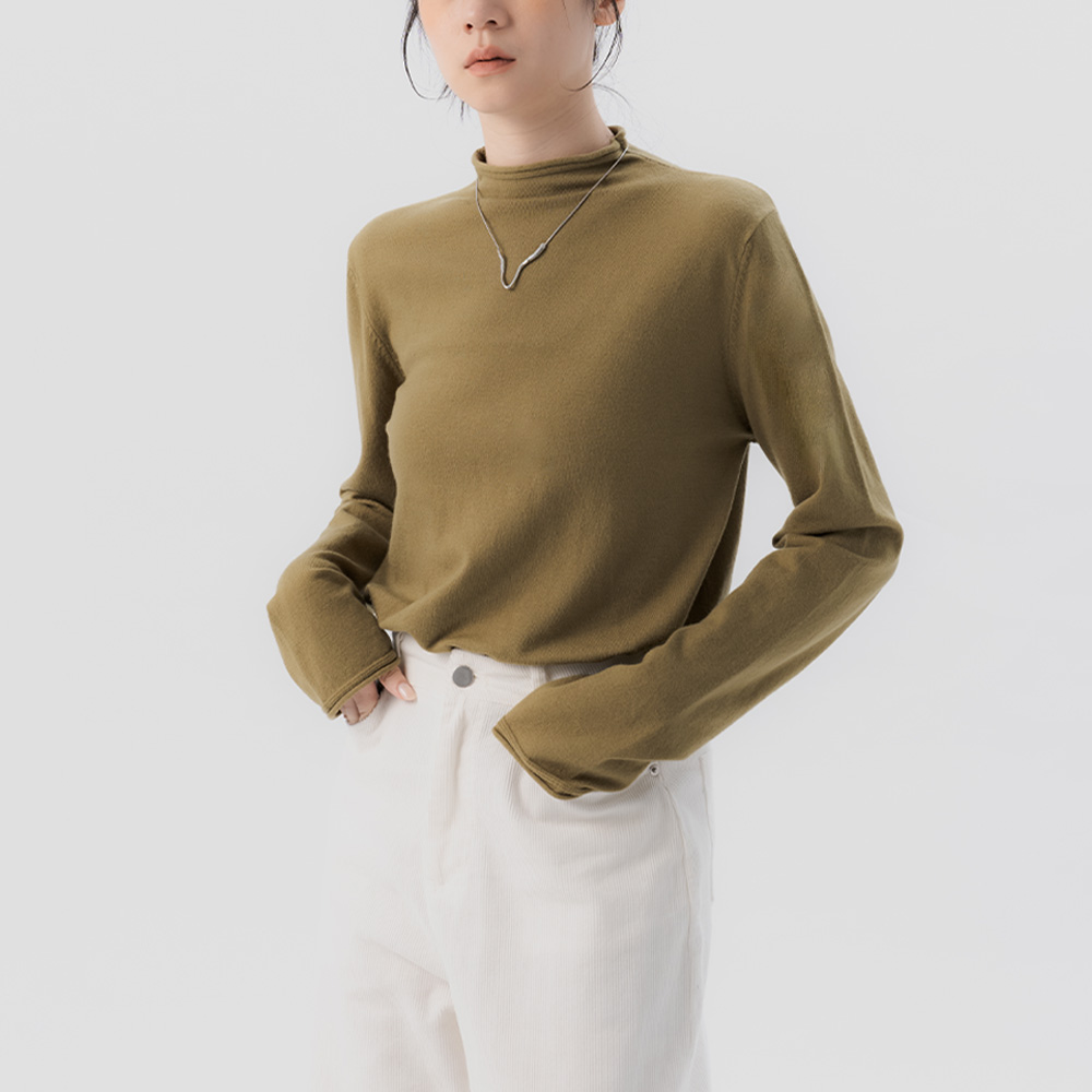 蕾蒂素面卷边高领针织长袖上衣