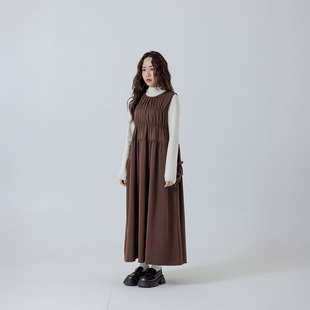 抓皱剪接绑带背心长连衣裙01087227 女装 QUEENSHOP 2025秋冬新品