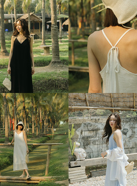 QUEENSHOP 2025春夏新品女装立体直纹细肩绑带长连衣裙01086974