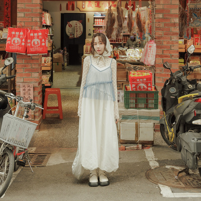 女装背心荷叶两件式气球连衣裙