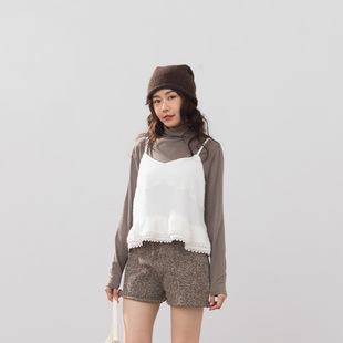 QUEENSHOP 2025秋冬新品女装蕾丝下摆毛绒罩衫背心米白01099423