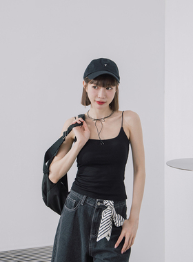 QUEENSHOP2025秋冬新品女装后篓空一字带棉质Bra Top背心01041918