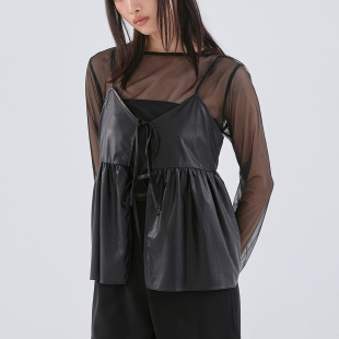 皮革双绑带设计细肩罩衫 女装 背心01099143 2025秋冬新品 QUEENSHOP