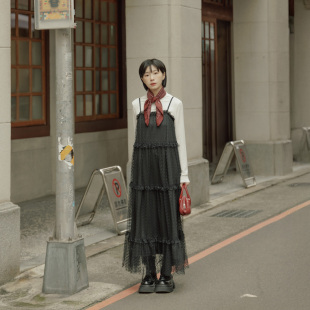 爱心缇花网纱细肩蛋糕长洋装 女装 01087256 2026春夏新品 QUEENSHOP