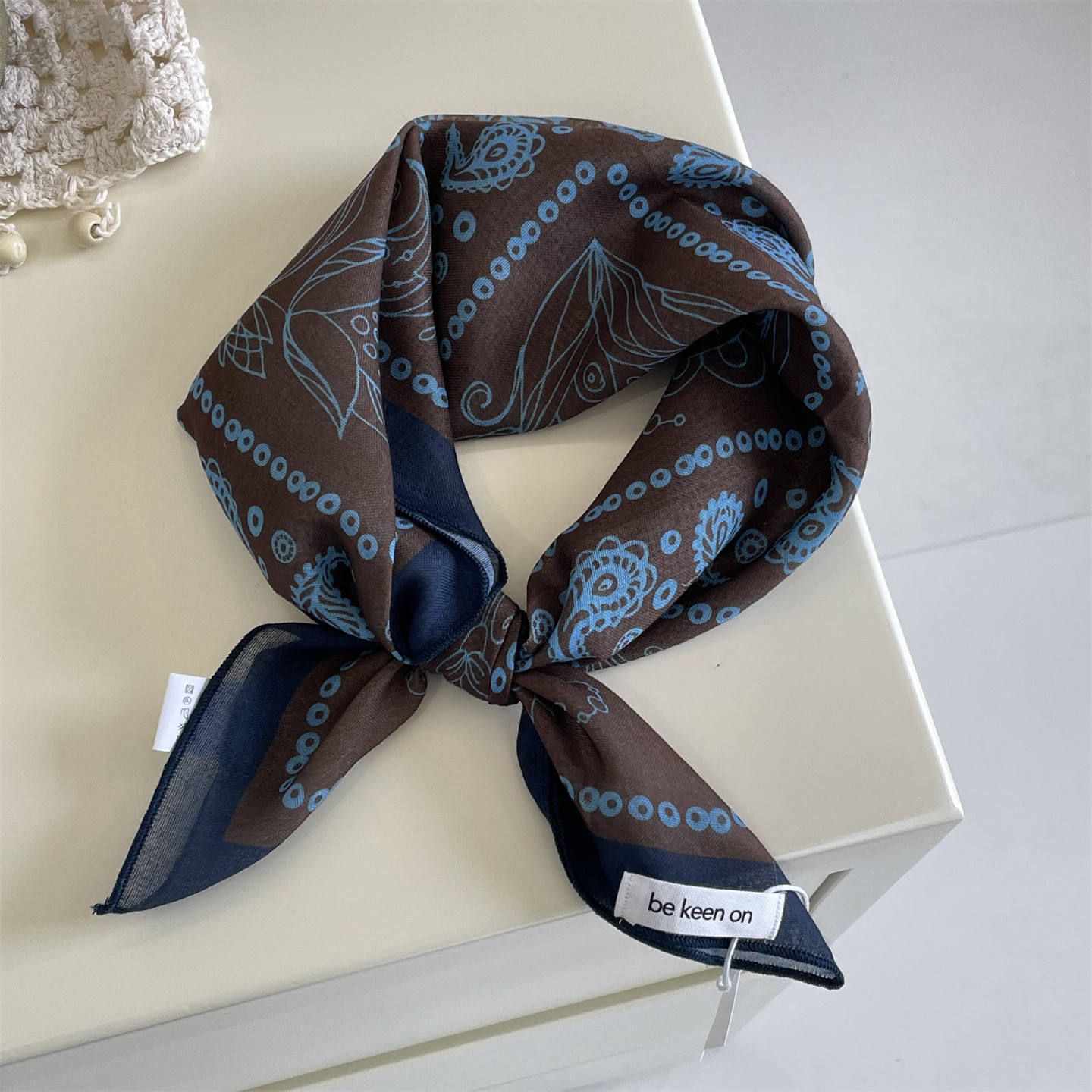 老钱风腰花方巾复古文艺百搭柔软透气领巾棉麻丝巾头巾腰部装饰带